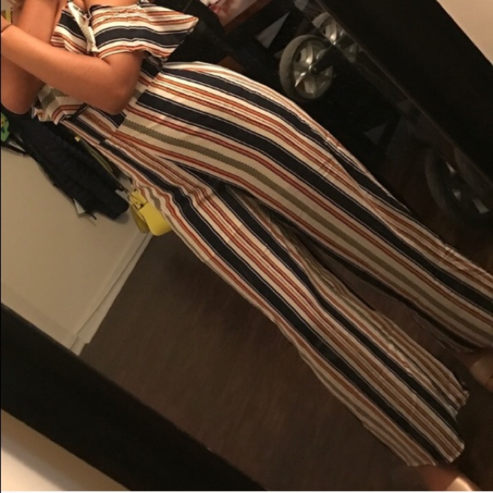 Multicolor stripe jumpsuit. Size medium - Picture 2 of 3